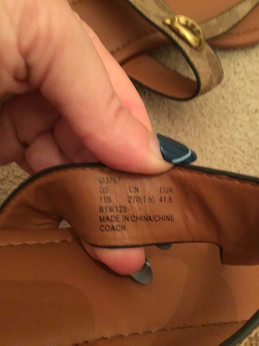 COACH Jessie Thong Sandal With Signature Buckle - Picture 4 of 5